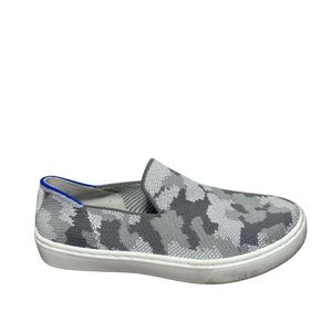 Kids Rothy’s sneakers camo size K2